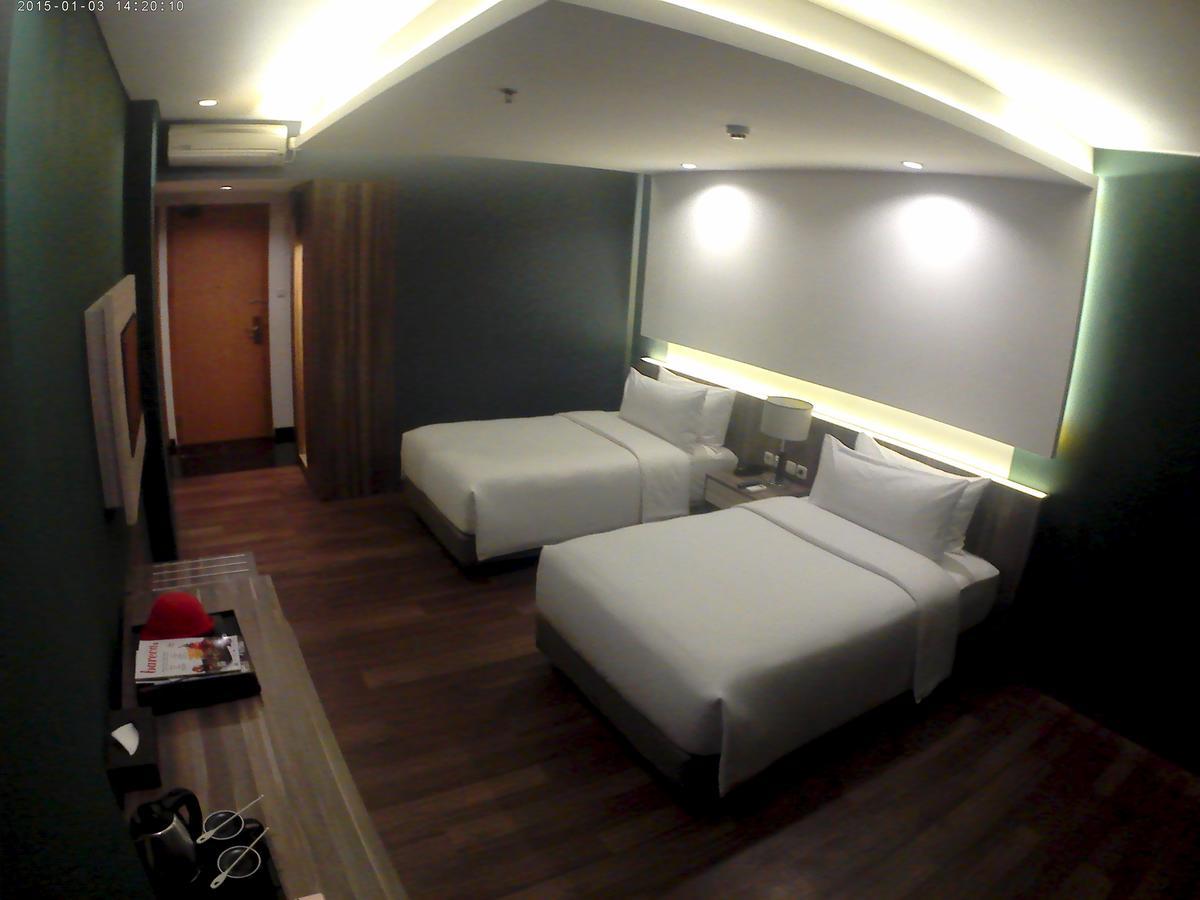 Geary Hotel Bandung Exteriér fotografie