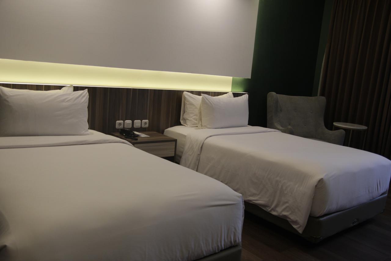 Geary Hotel Bandung Exteriér fotografie