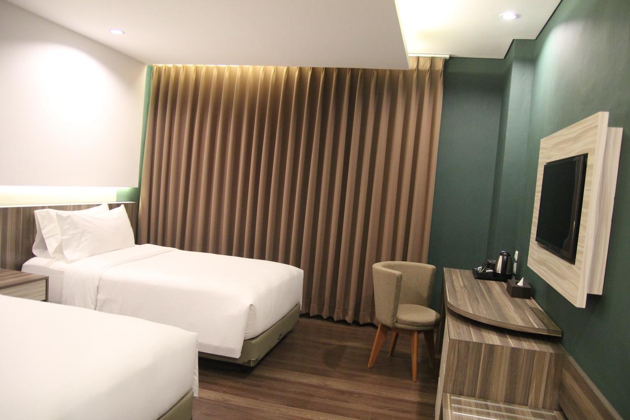 Geary Hotel Bandung Exteriér fotografie