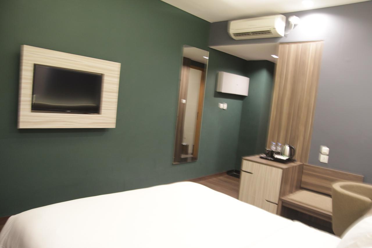 Geary Hotel Bandung Exteriér fotografie